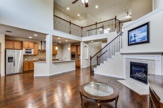 729 Sundrop Dr in Little Elm, TX - Building Photo - Building Photo