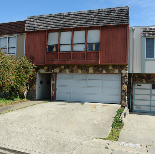 43-45 2nd Ave in Daly City, CA - Foto de edificio - Building Photo