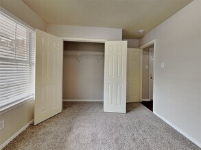 19710 River Pointe Ln in Katy, TX - Building Photo - Building Photo