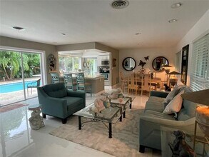2050 NE 62nd St in Fort Lauderdale, FL - Building Photo - Building Photo