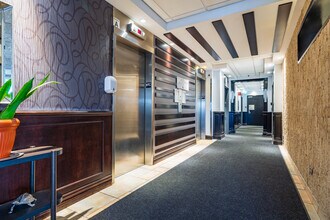 Le Sans Soucy in St-Lambert, QC - Building Photo - Interior Photo