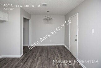 300 Bellewood Ln, Unit A in Jacksonville, AR - Building Photo - Building Photo