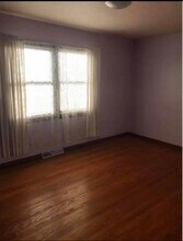 56 Mound St in New Martinsville, WV - Building Photo - Building Photo