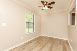 164 Cedarwood Ct in Smyrna, TN - Building Photo - Building Photo