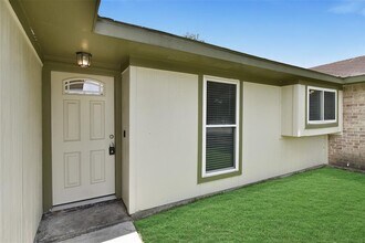 2502 Ewell Dr in League City, TX - Building Photo - Building Photo