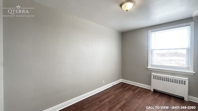 1007 Adelaide St N in London, ON - Building Photo - Building Photo