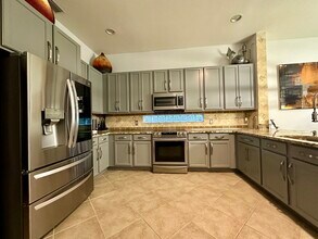 9687 Springlake Cir in Estero, FL - Building Photo - Building Photo