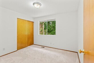 3114 210th St SE in Bothell, WA - Building Photo - Building Photo