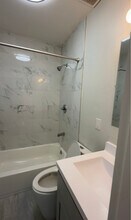 5001 Oxford Ave in Philadelphia, PA - Building Photo - Building Photo