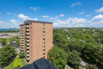 Bayers Park II in Halifax, NS - Building Photo - Building Photo