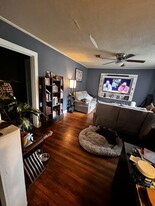 2122 22nd St, Unit 2122 Apartamentos