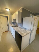 19 Porter St, Unit 2 in Somerville, MA - Building Photo - Building Photo