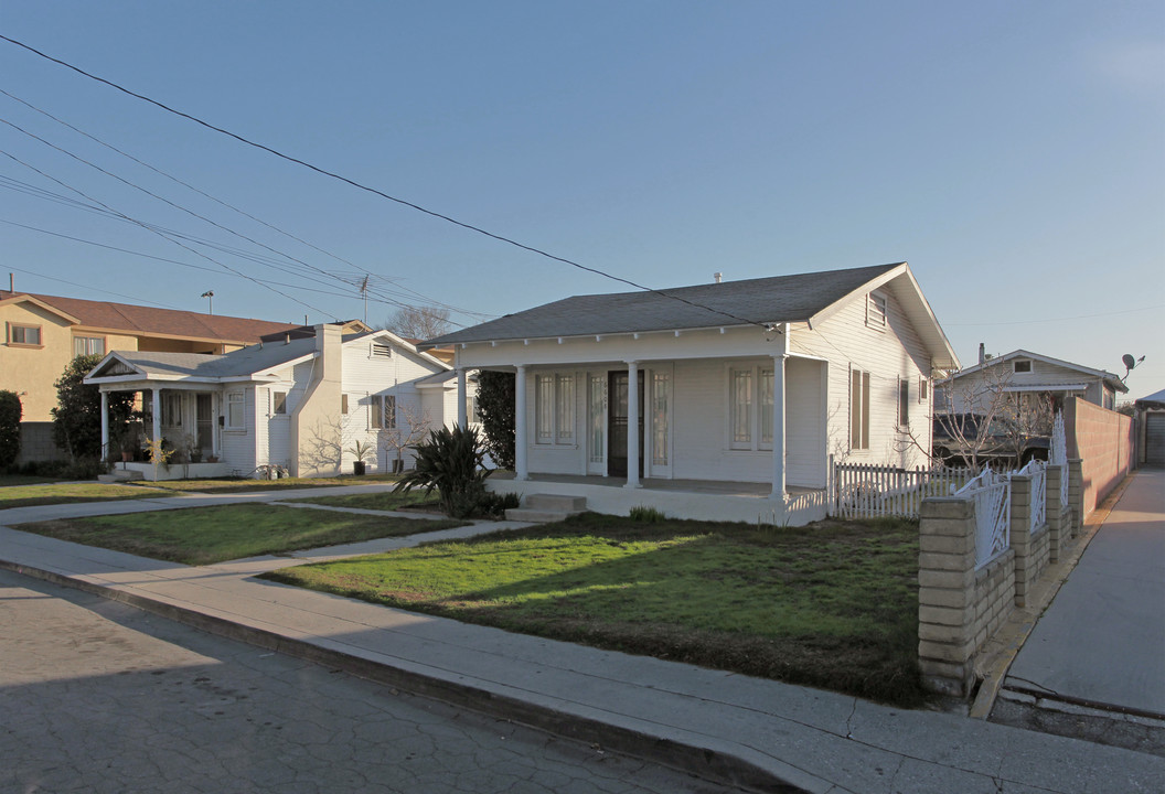 6602-6610 Orchard Ave in Bell, CA - Foto de edificio