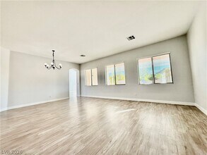 2864 Jamie Rose St in Las Vegas, NV - Foto de edificio - Building Photo