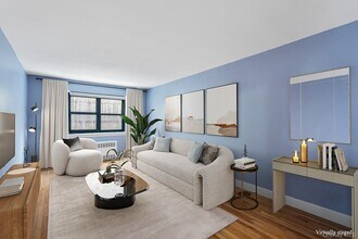 102-55 67th Rd in Queens, NY - Building Photo - Building Photo