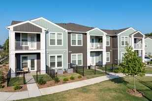 Norwood Steele Creek in Charlotte, NC - Building Photo