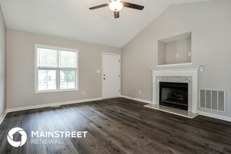 510 Southampton Dr in Knightdale, NC - Building Photo - Building Photo