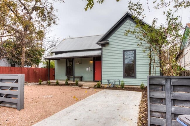 property at 1205 E 3rd St
