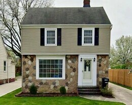 12408 Thraves Ave in Cleveland, OH - Building Photo