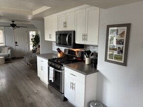 2320 Saxon St in Martinez, CA - Building Photo - Building Photo
