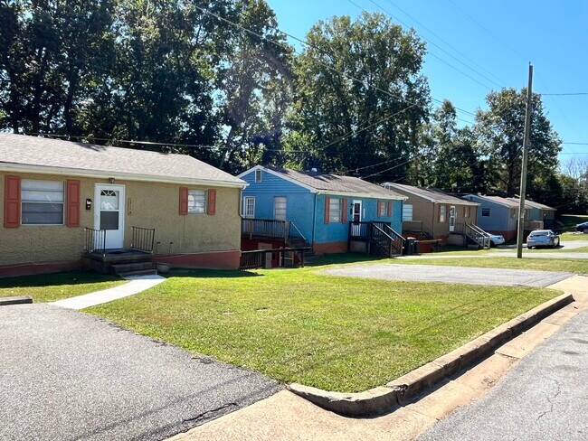 property at 1916 Ridge Ave