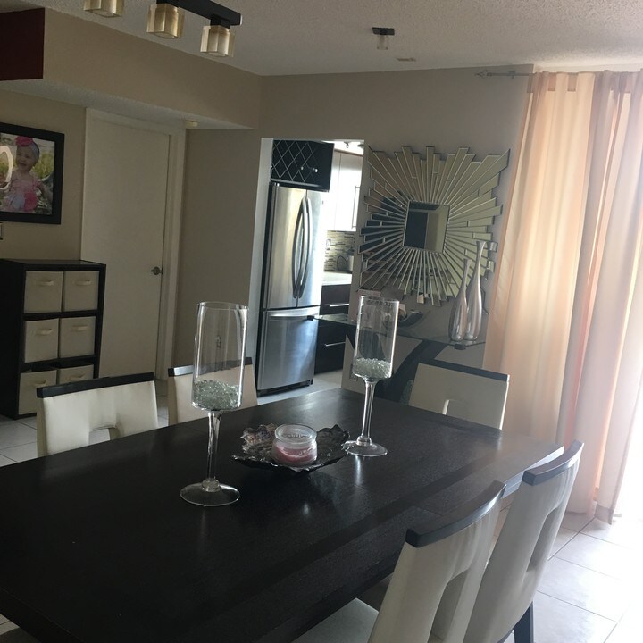 4854 NW 7th St in Miami, FL - Building Photo