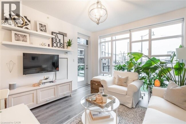 property at 10 Concord Pl