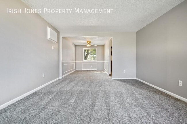 5700 Glendale Dr in Lockport, NY - Building Photo - Building Photo