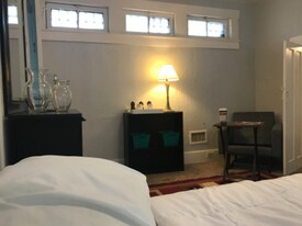 1624 Kentucky Ave in San Antonio, TX - Building Photo