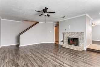 1728 Creekpoint Dr in Lewisville, TX - Building Photo - Building Photo