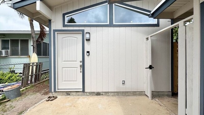 421C Olomana St in Kailua, HI - Foto de edificio - Building Photo