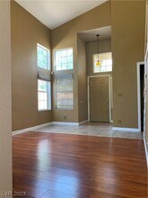 8112 Sunset Mill Dr in Las Vegas, NV - Building Photo - Building Photo