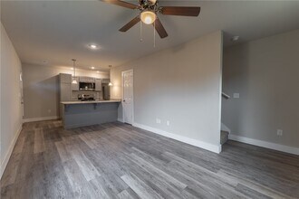 1366 N Porter Rd in Fayetteville, AR - Building Photo - Building Photo