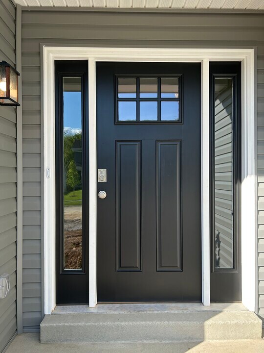 452 Sweetgrass Dr in Wentzville, MO - Building Photo