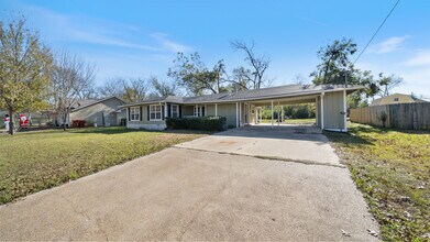 403 Prairieville St in Canton, TX - Building Photo - Building Photo