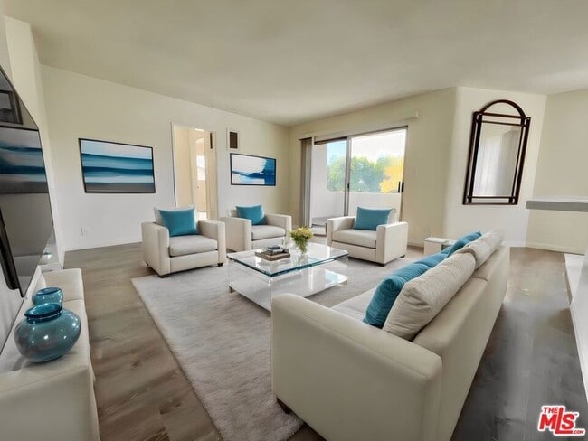 property at 1426 Orange Grove Ave