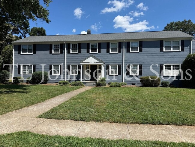 property at 2517 Miller Park Cir