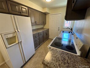 1755 Chester St in Aurora, CO - Building Photo - Building Photo