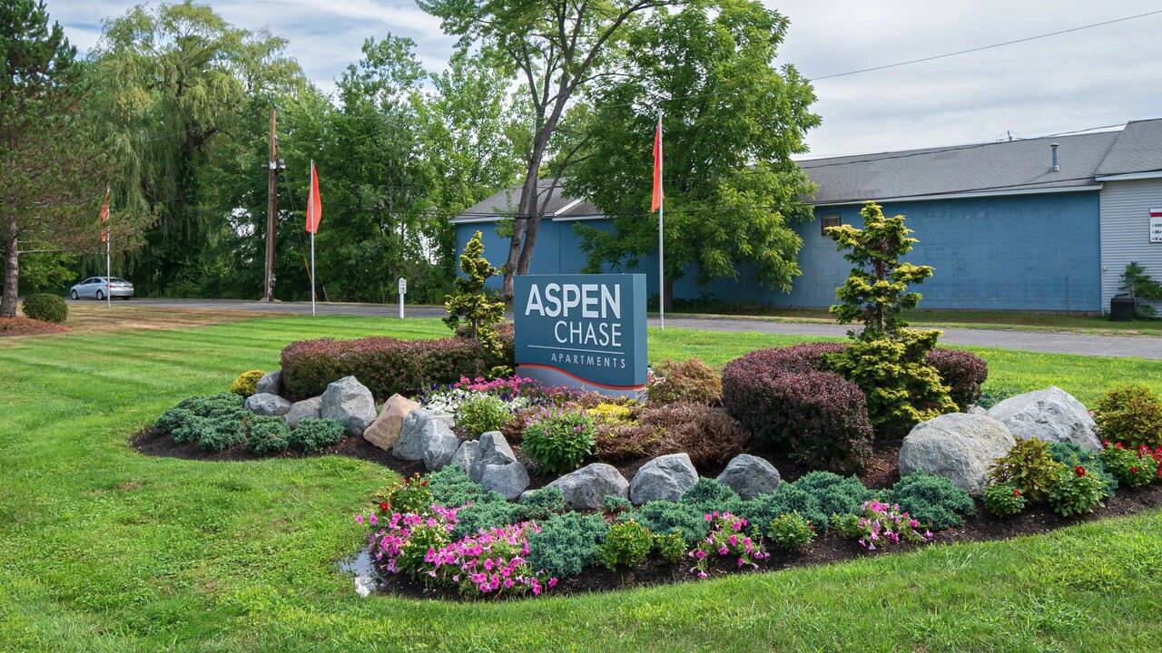 Aspen Chase in Amherst, MA - Foto de edificio