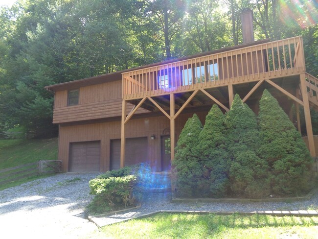 property at 417 Cobbs Creek Rd