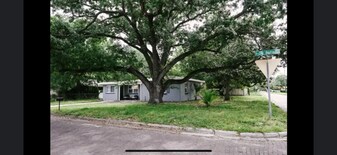 7016 S Desoto St in Tampa, FL - Building Photo