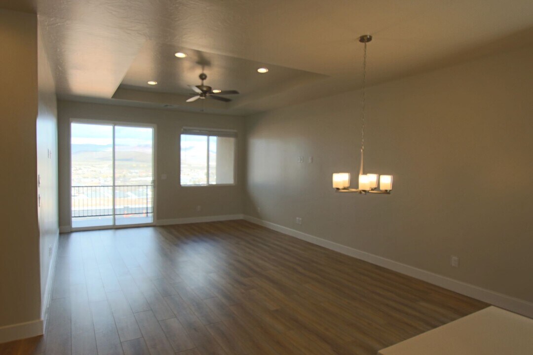 2178 380 S in Hurricane, UT - Building Photo