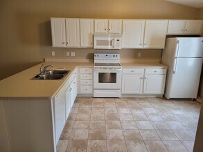 3660 Kirk Rd in Youngstown, OH - Building Photo - Building Photo
