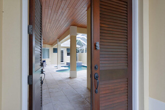 9190 Spring Time Dr in Vero Beach, FL - Building Photo - Building Photo