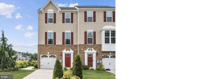 property at 101 Jonagold Dr