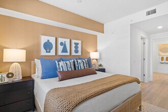 Alton Central Park in Port St. Lucie, FL - Foto de edificio - Interior Photo