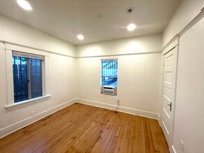 2723 Manitou Ave, Unit 1 in Los Angeles, CA - Foto de edificio - Building Photo