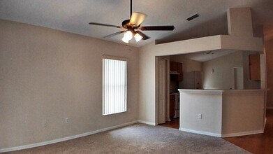 4043 Stonefield Dr in Orlando, FL - Building Photo - Building Photo