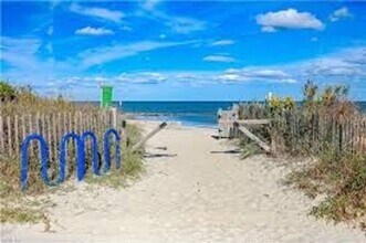 811 N 1st St in Hampton, VA - Foto de edificio - Building Photo