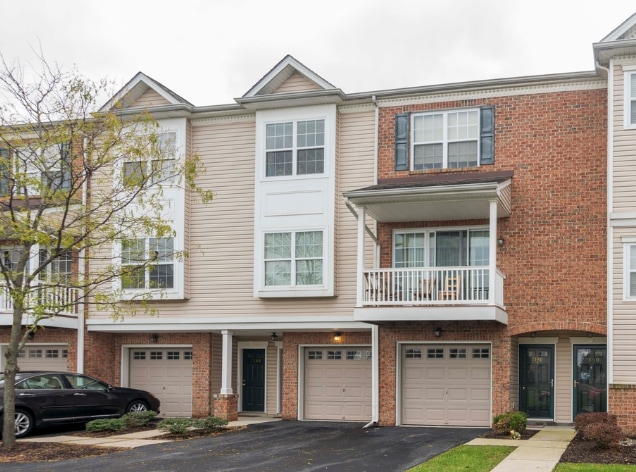 7190 Pioneer Dr in Macungie, PA - Building Photo - Building Photo